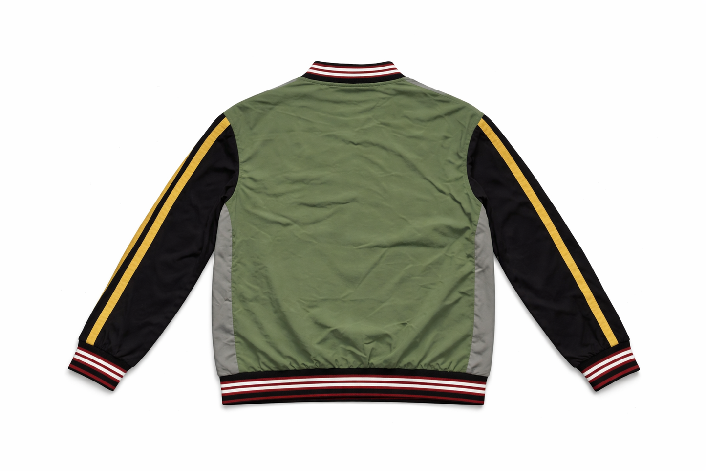 UA Nylon Pull Over